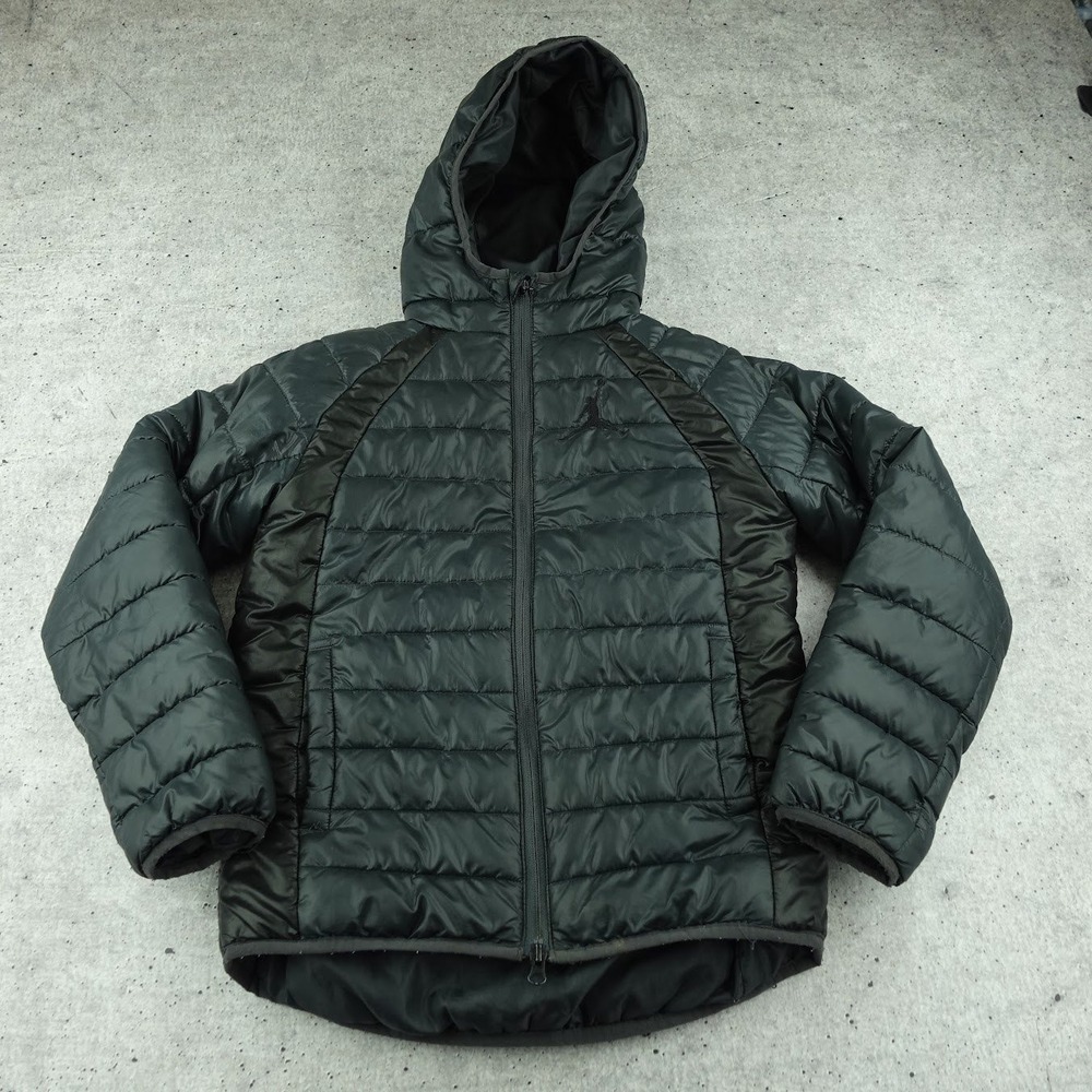 Jordan Kids Puffer Jacket Black Hooded Quilted Jumpman Medium 10-12 4372-693